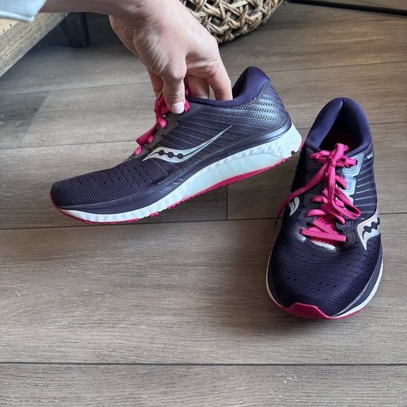 Saucony Shoes - Saucony Women's Guide 13 - Size 9.5